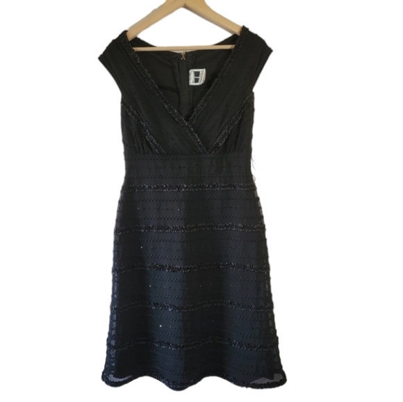 VTG Tadashi Black Mesh Sequin Cocktail Dress Sz 8 Tiered Ribbon V-neck Line - Picture 1 of 12